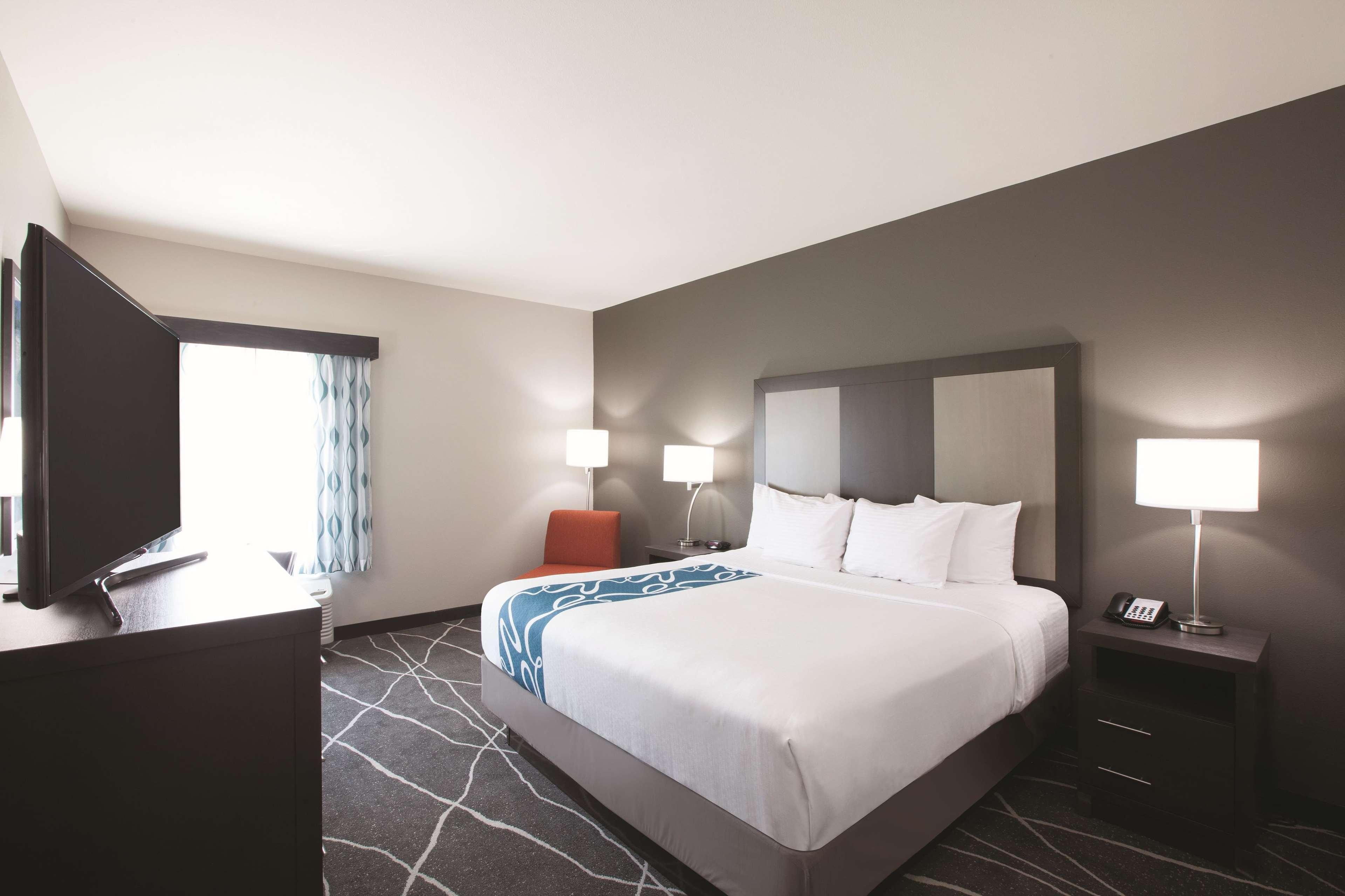 La Quinta by Wyndham Tulsa Broken Arrow Hotel Bagian luar foto